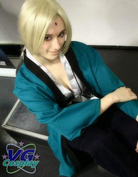 cosplay纲手自慰喷水,鸣人九尾爆发需要女人 《火影忍者》纲手粉丝威武